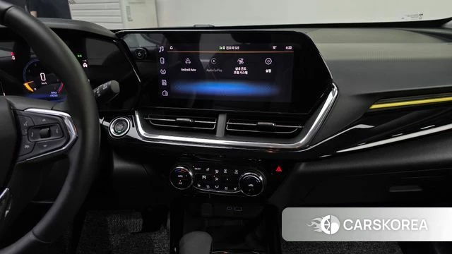 Chevrolet (GM Daewoo) Trax Crossover 2025 Темно-зеленый из Кореи, фото 5