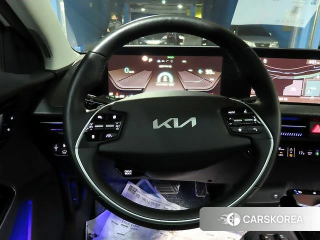 Kia EV6 2022 Белый из Кореи, фото 5