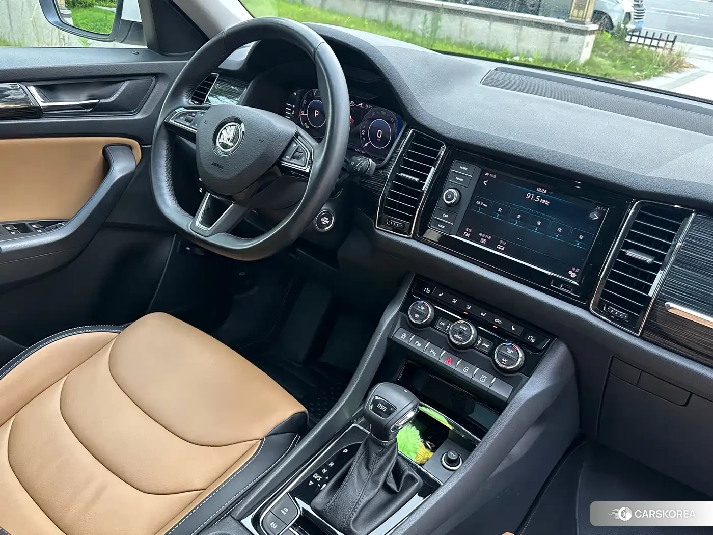 Skoda Kodiak GT 2021 Белый из Китая, фото 5