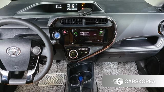 Toyota Prius C 2019 Белый из Кореи, фото 5