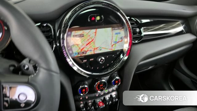 Mini Cooper S 2022 Черный из Кореи, фото 5