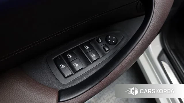 BMW X1 (F48) 2021 Белый из Кореи, фото 5