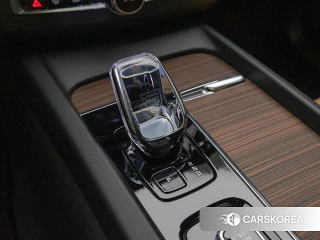 Volvo XC60 second Generation 2025 Серый из Кореи, фото 5