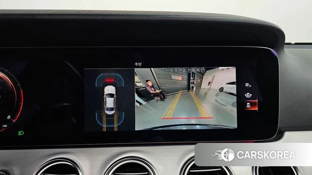 Mercedes-Benz E-Class W213 2021 Черный из Кореи, фото 5