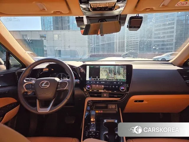 Lexus NX350h Second generation 2024 Белый из Кореи, фото 5