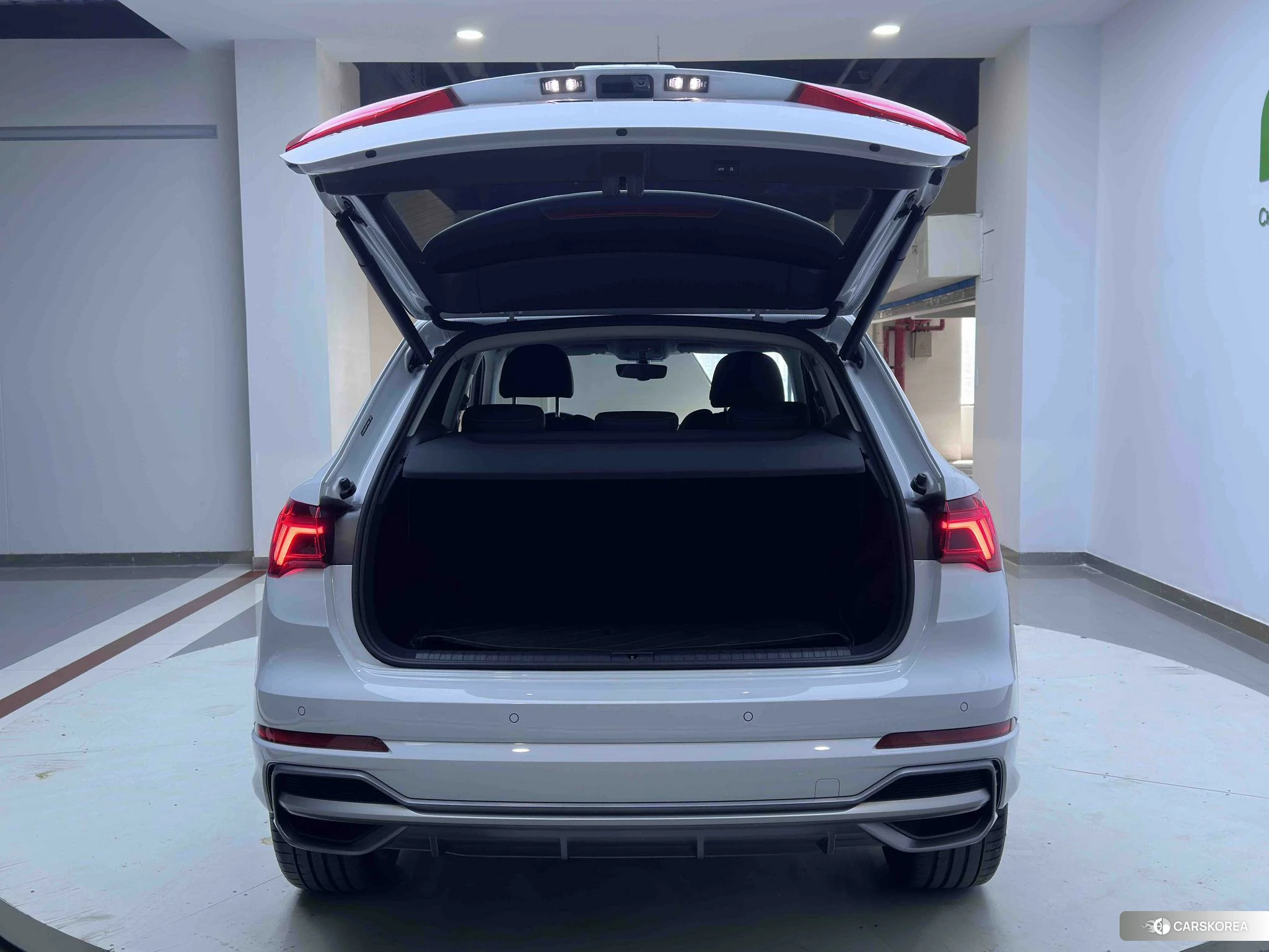Audi Q3 2022 Белый из Китая, фото 5