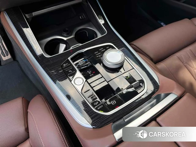 BMW X5 (G05) 2025 Черный из Кореи, фото 5