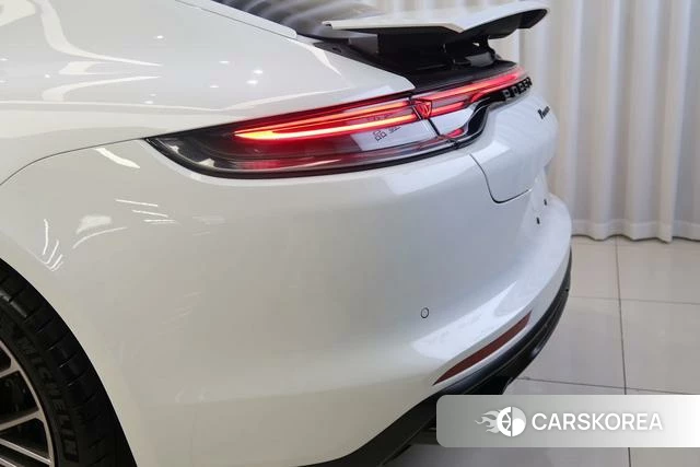 Porsche Panamera 2024 Белый из Китая, фото 5
