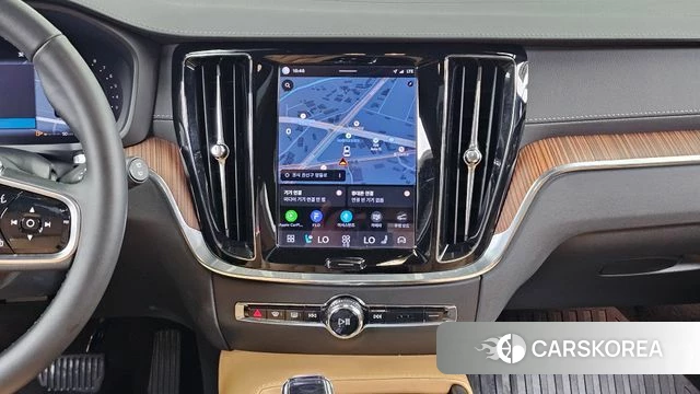 Volvo V60 Cross-Country 2nd Generation 2024 Серебряный из Кореи, фото 5