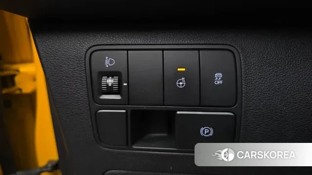 Hyundai Staria 2022 Желтый из Кореи, фото 5