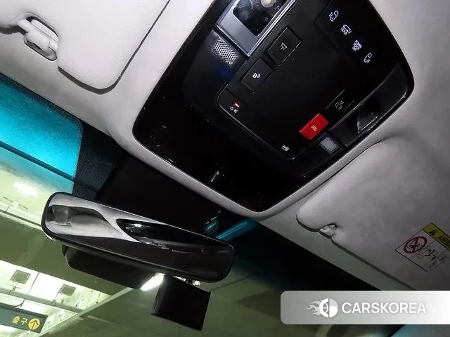 Hyundai Staria 2024 Черный из Кореи, фото 5