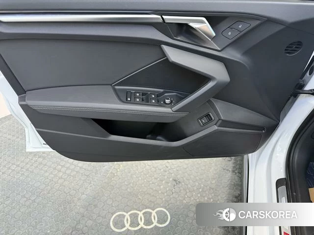 Audi A3 2023 Белый из Китая, фото 5