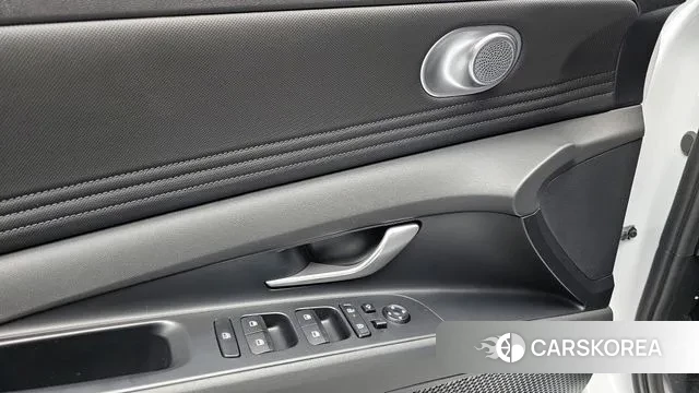 Hyundai The New Avante (CN7) 2024 Белый из Кореи, фото 5