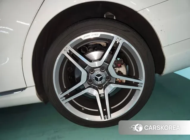 Mercedes-Benz C-Class W205 2019 Белый из Кореи, фото 5