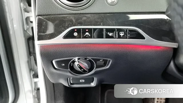 Mercedes-Benz S-Class W222 2018 Серебряный из Кореи, фото 5