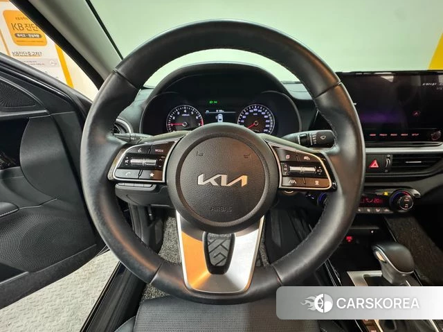 Kia The New K3 2nd generation 2021 Синий из Кореи, фото 5