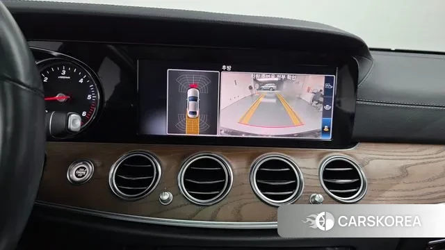 Mercedes-Benz E-Class W213 2019 Черный из Кореи, фото 5