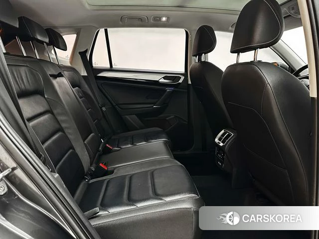 Volkswagen Tanyue 2021 Черный из Китая, фото 5