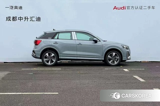 Audi Q2L 2025 Темно-серый из Китая, фото 5