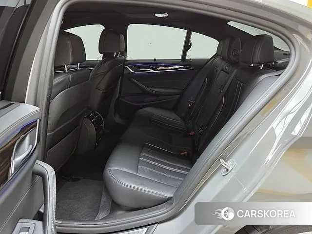 BMW 5 Series (G30) 2021 Серый из Кореи, фото 5