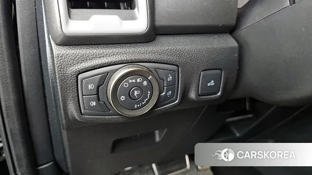 Ford Ranger 3rd Generation 2022 Черный из Кореи, фото 5