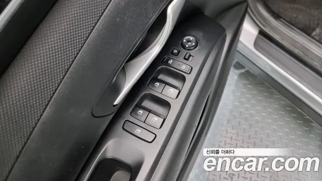 Hyundai Tucson (NX4) 2021 Серебряный из Кореи, фото 5