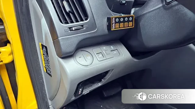 Hyundai The New Grand Starex 2020 Желтый из Кореи, фото 5