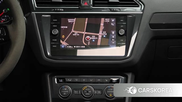Volkswagen Tiguan second Generation 2020 Серый из Кореи, фото 5