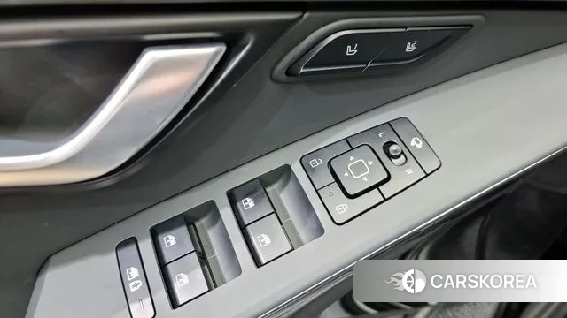 Kia Di Ol Nu Niro 2024 Черный из Кореи, фото 5