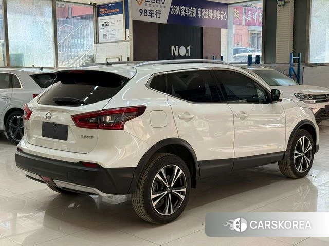 Nissan Qashqai 2023 Белый из Китая, фото 5