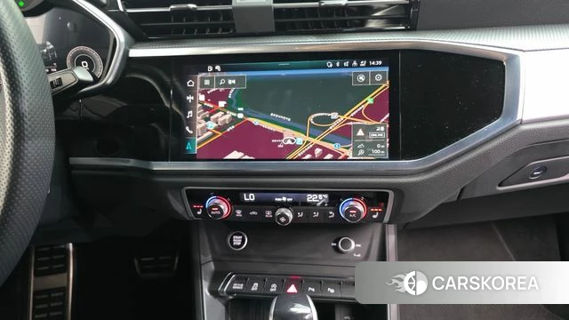 Audi Q3 (F3) 2022 Серый из Кореи, фото 5
