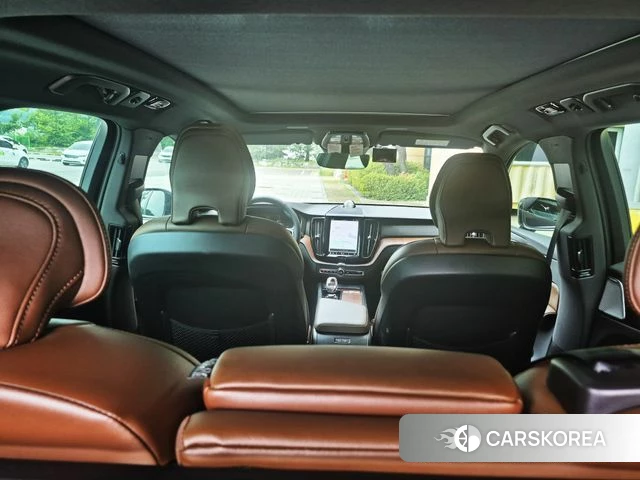 Volvo XC60 second Generation 2023 Коричневый из Кореи, фото 5