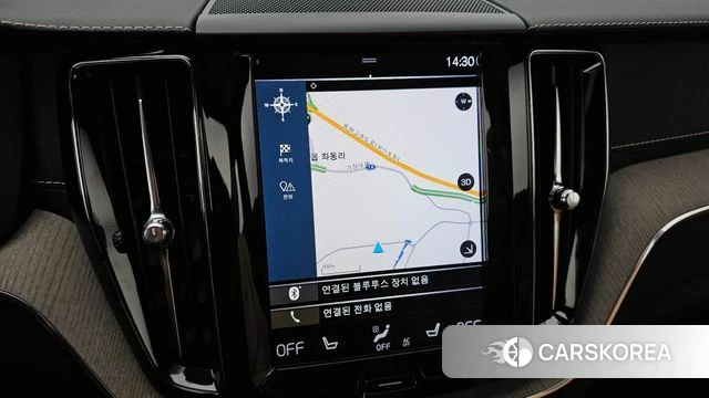 Volvo XC60 second Generation 2019 Белый из Кореи, фото 5