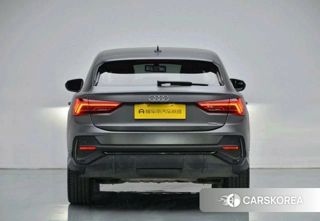 Audi Q3 Sportback 2020 Темно-серый из Китая, фото 5