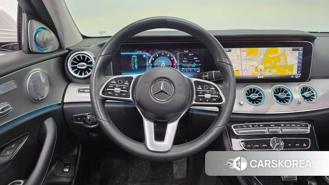 Mercedes-Benz E-Class W213 2018 Белый из Кореи, фото 5