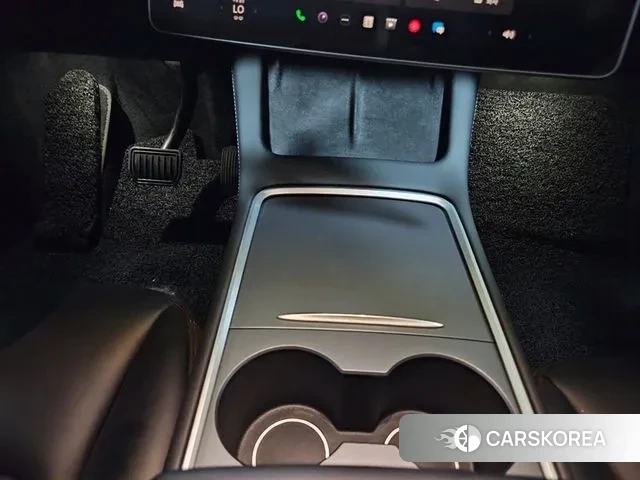 Tesla Model Y 2023 Белый из Кореи, фото 5