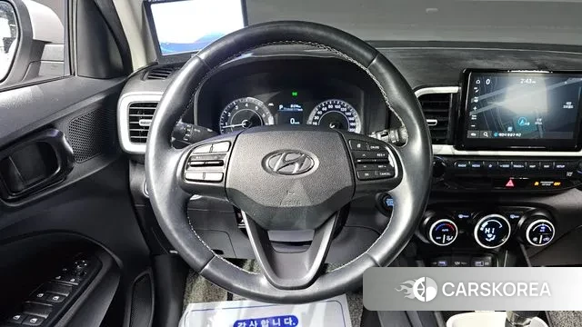 Hyundai Venue 2021 Серебристо-серый из Кореи, фото 5