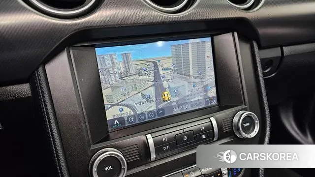 Ford Mustang 2021 Белый из Кореи, фото 5