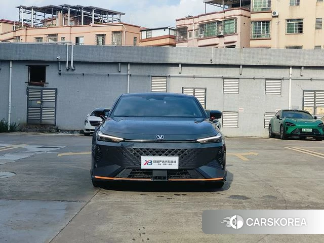 Chang'an UNI-V 2024 Темно-серый из Китая, фото 5