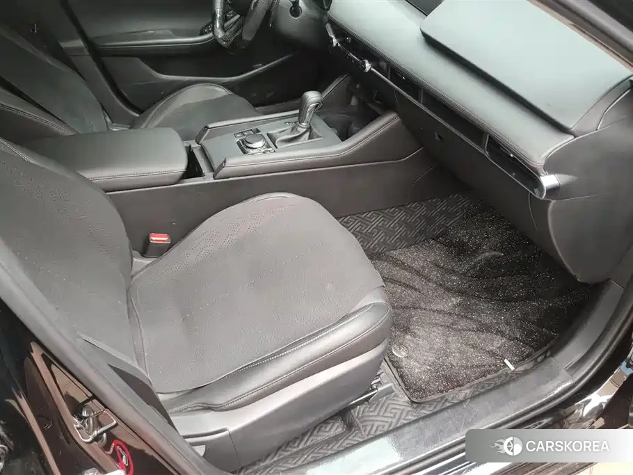 Mazda 3 2024 Черный из Китая, фото 5