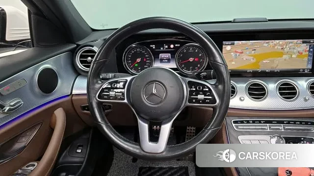 Mercedes-Benz E-Class W213 2020 Белый из Кореи, фото 5