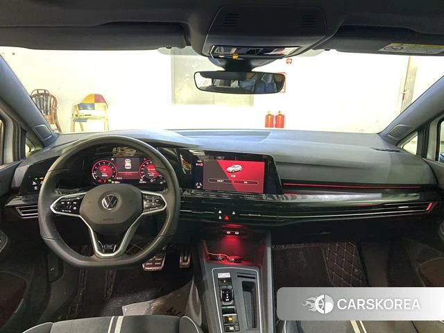 Volkswagen Golf 2022 Белый из Китая, фото 5
