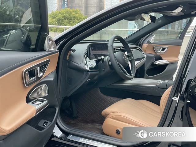 Mercedes-Benz E-class 2026 Черный из Китая, фото 5