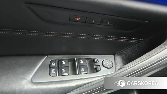 BMW 5 Series (G30) 2018 Серый из Кореи, фото 5