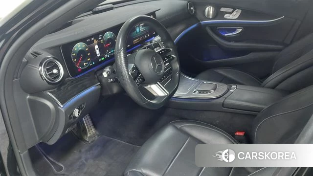 Mercedes-Benz E-Class W213 2022 Черный из Кореи, фото 5