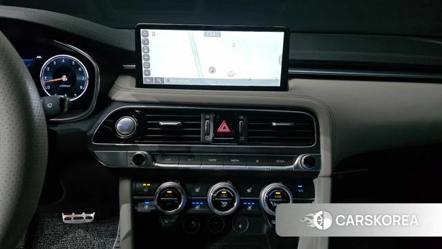 Genesis The New G70 2021 Белый из Кореи, фото 5