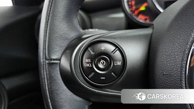 Mini Cooper D 2018 Красный из Кореи, фото 5