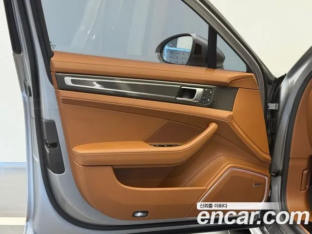 Porsche Panamera (971) id 2910585 из Кореи 5