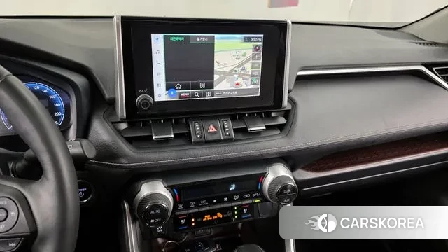 Toyota RAV4 5th Generation 2023 Белый из Кореи, фото 5