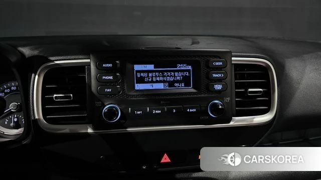 Hyundai Venue 2022 Белый из Кореи, фото 5